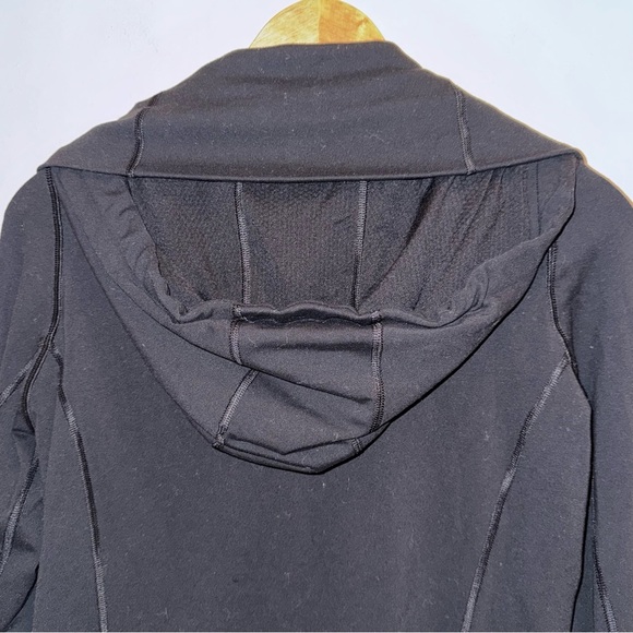Lululemon Black Stride Jacket Full Zip Size 8 - Picture 9 of 11